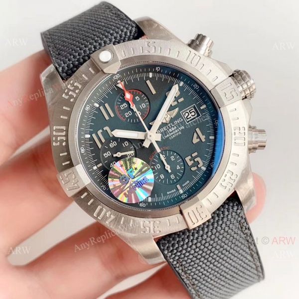 Swiss Replica Breitling Avenger Bandit Valjoux7750 Watch Military Watch strap Swiss Replica Breitling Avenger Bandit Valjoux7750 Watch Military Watch strap