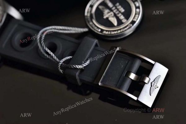 Swiss 2824-2 Breitling Avenger Blackbird Mens Watch AAA Replica Swiss 2824-2 Breitling Avenger Blackbird Mens Watch AAA Replica