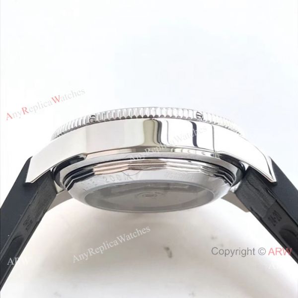 Replica Breitling Superocean Heritage II B01 7750 Watch Black Face Replica Breitling Superocean Heritage II B01 7750 Watch Black Face