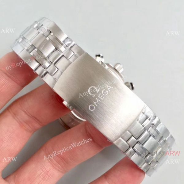 AAA Swiss Omega Seamaster Diver 300M Co-Axial James Bond Watch Replica AAA Swiss Omega Seamaster Diver 300M Co-Axial James Bond Watch Replica