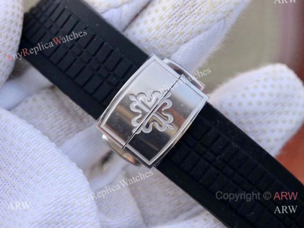 Swiss Replica Patek Philippe 5968A Aquanaut Watch SS Black Chronograph Dial Swiss Replica Patek Philippe 5968A Aquanaut Watch SS Black Chronograph Dial