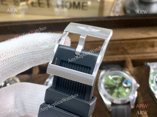 Swiss Quality Replica Breitling Watch Avenger II Seawolf SS Case Arabic Markers Swiss Quality Replica Breitling Watch Avenger II Seawolf SS Case Arabic Markers