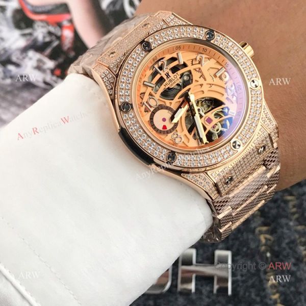 New replica Hublot Classic Fusion Rose Gold Diamond Watch Black Face New replica Hublot Classic Fusion Rose Gold Diamond Watch Black Face