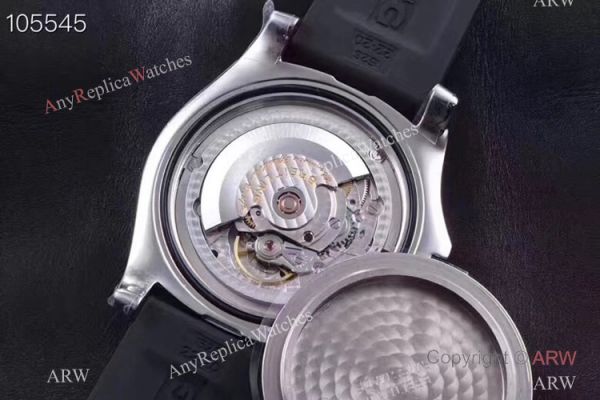 GF Factory Copy Breitling Avenger II GMT Watch SS Black Rubber Strap GF Factory Copy Breitling Avenger II GMT Watch SS Black Rubber Strap