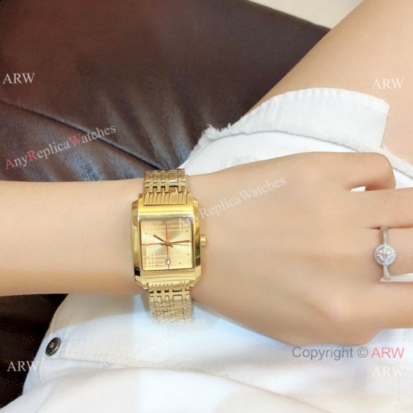 Replica Burberry All Gold Watch 25mm Women Size Quartz Movement Replica Burberry All Gold Watch 25mm Women Size Quartz Movement