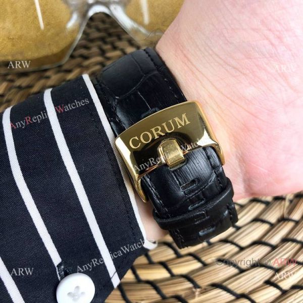 Replica Bubble Corum Watch Diamond Bezel Gold Case Silver Chronograph Dial Replica Bubble Corum Watch Diamond Bezel Gold Case Silver Chronograph Dial