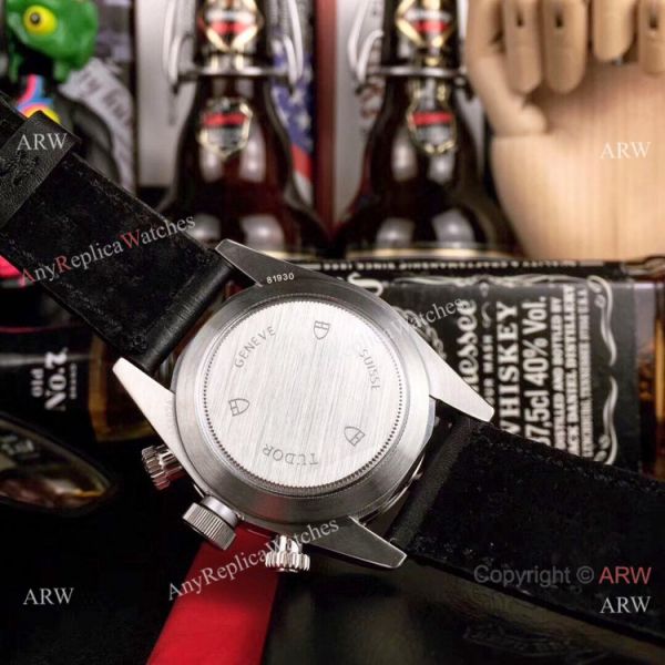 Tudor Heritage Black Bay 2-Tone Black Bezel Automatic Watch Best Replica Tudor Heritage Black Bay 2-Tone Black Bezel Automatic Watch Best Replica