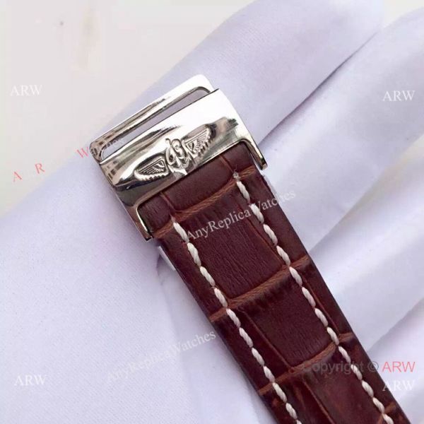 JF FACTORY Breitling Navitimer 01 Men Watch White Dial Brown Leather Strap JF FACTORY Breitling Navitimer 01 Men Watch White Dial Brown Leather Strap