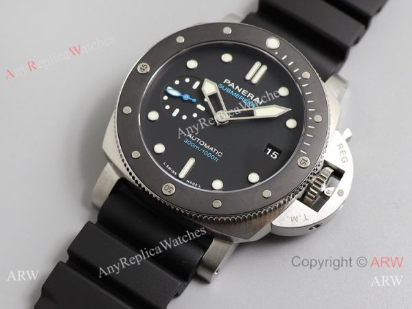 (VS)Panerai Submersible 42MM PAM00683 VS Factory Black Bezel Watch Medium Size (VS)Panerai Submersible 42MM PAM00683 VS Factory Black Bezel Watch Medium Size