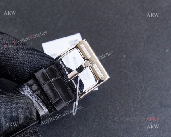 Swiss Grade Cartier Panther Diamonds Cartier Watch Copy Men 44mm Swiss Grade Cartier Panther Diamonds Cartier Watch Copy Men 44mm