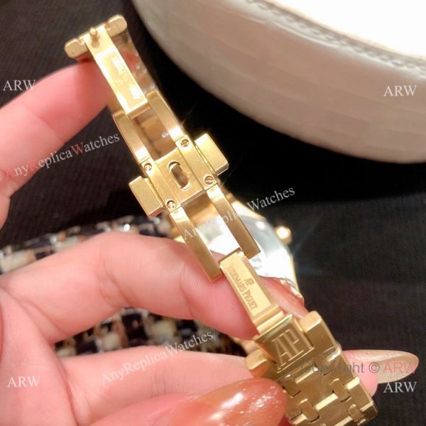 Clone Audemars Piguet Royal Oak Women Watch Diamond Bezel All Gold Clone Audemars Piguet Royal Oak Women Watch Diamond Bezel All Gold