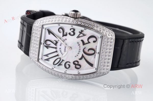 White Pearl Dial Franck Muller Vanguard Diamond Watches For Women 32mm High End Replica White Pearl Dial Franck Muller Vanguard Diamond Watches For Women 32mm High End Replica