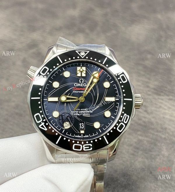 VSF Best Edition Replica Omega Diver 300m James Bond Limited Edition Watch 42mm VSF Best Edition Replica Omega Diver 300m James Bond Limited Edition Watch 42mm