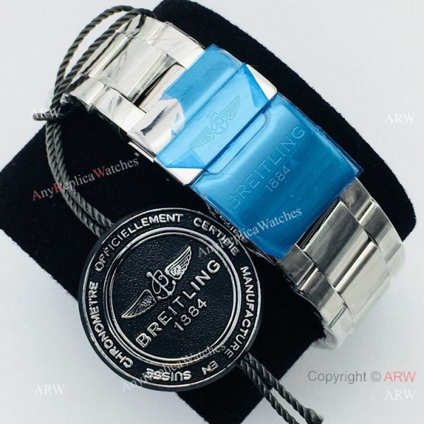 1-1 Best Replica GF Factory V3 Breitling Avenger II GMT Watch Dark Blue Dial 1-1 Best Replica GF Factory V3 Breitling Avenger II GMT Watch Dark Blue Dial