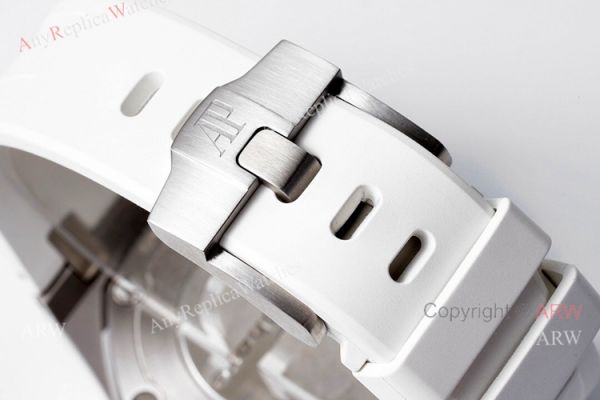 Ladies Audemars Piguet Royal Oak Offshore 37mm White Dial Quartz Watch Ref 67540sk Ladies Audemars Piguet Royal Oak Offshore 37mm White Dial Quartz Watch Ref 67540sk