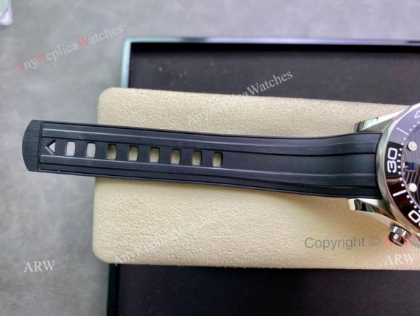 New OM Factory Omega Seamaster Diver 300 Black Dial Black Rubber Strap Replica Watch 44mm New OM Factory Omega Seamaster Diver 300 Black Dial Black Rubber Strap Replica Watch 44mm