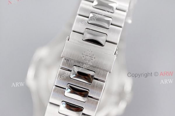 3k Factory Patek Philippe Nautilus 5711 Green Face Diamond Bezel Super Clone Watch 40mm 3k Factory Patek Philippe Nautilus 5711 Green Face Diamond Bezel Super Clone Watch 40mm