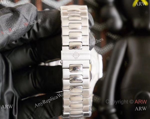 New! Swiss Copy Patek Philippe Nautilus Watch Green Diamond Gray Texture Dial Limited New 5711 New! Swiss Copy Patek Philippe Nautilus Watch Green Diamond Gray Texture Dial Limited New 5711
