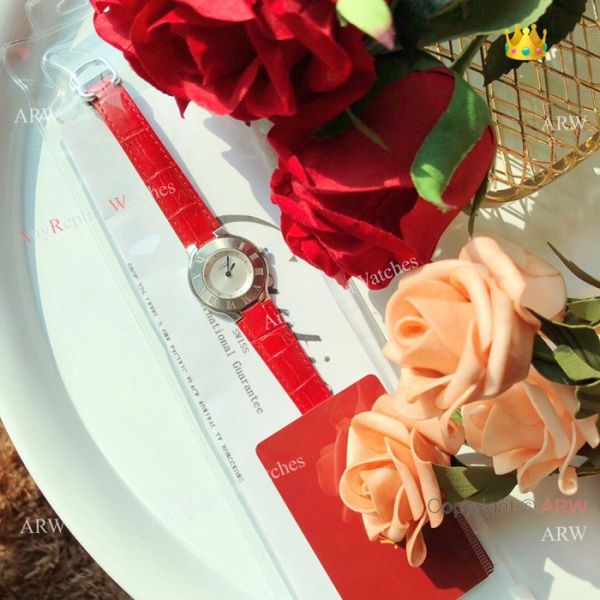 Cartier 21 Must De Cartier Womens Quartz Watch Silver Dial 28mm Cartier 21 Must De Cartier Womens Quartz Watch Silver Dial 28mm