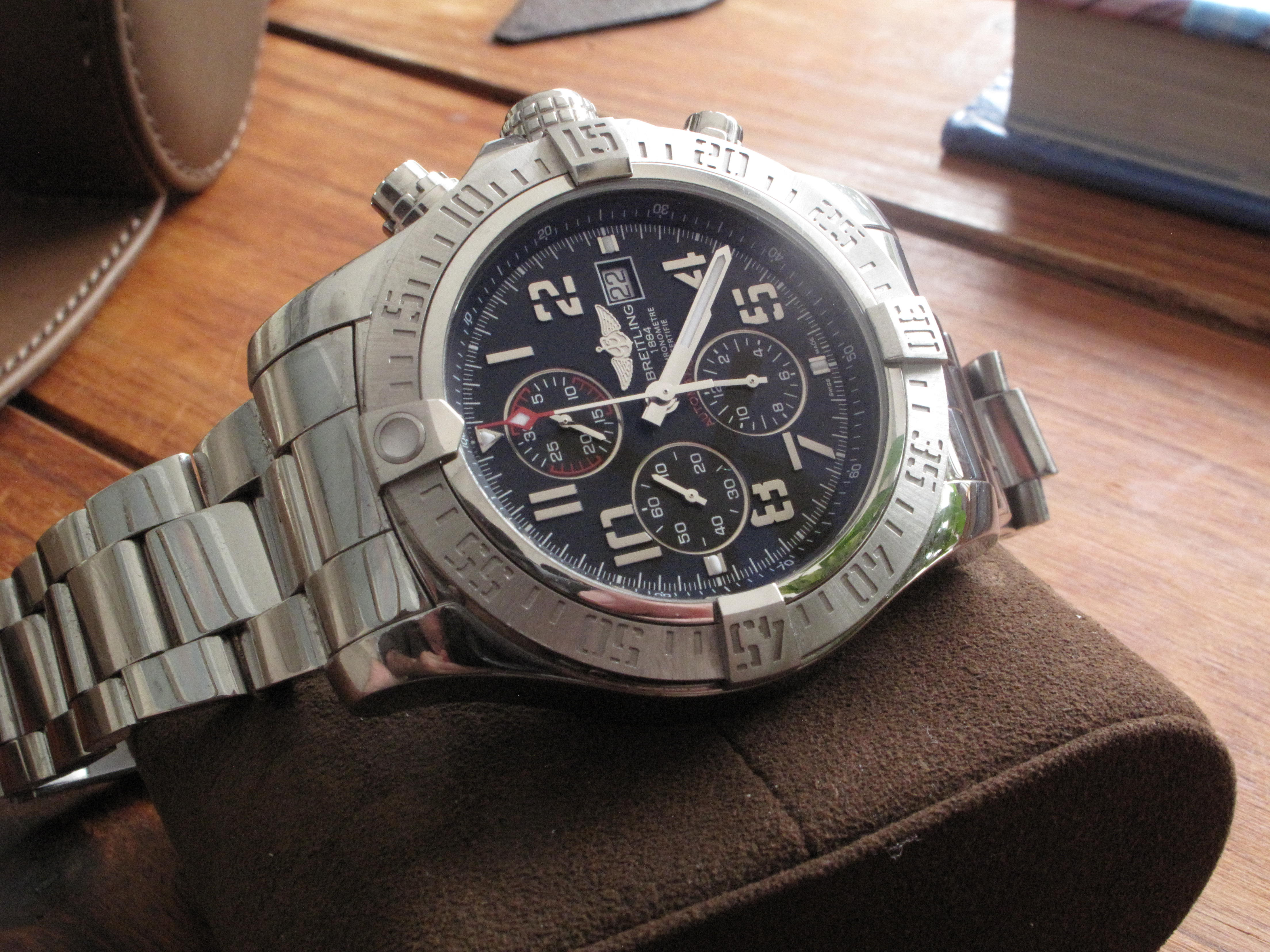 Breitling Super Avenger II A1337111/BC28 Stainless Steel Automatic Self-Winding Breitling Super Avenger II A1337111/BC28 Stainless Steel Automatic Self-Winding