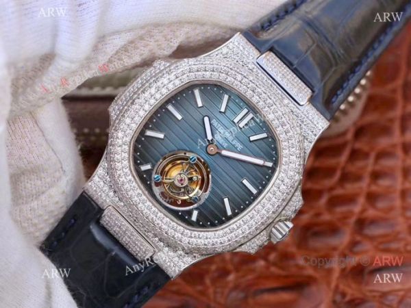 Swiss Replica Patek Philippe Nautilus Jumbo R8 Ice Out Watch Blue Dial Swiss Replica Patek Philippe Nautilus Jumbo R8 Ice Out Watch Blue Dial
