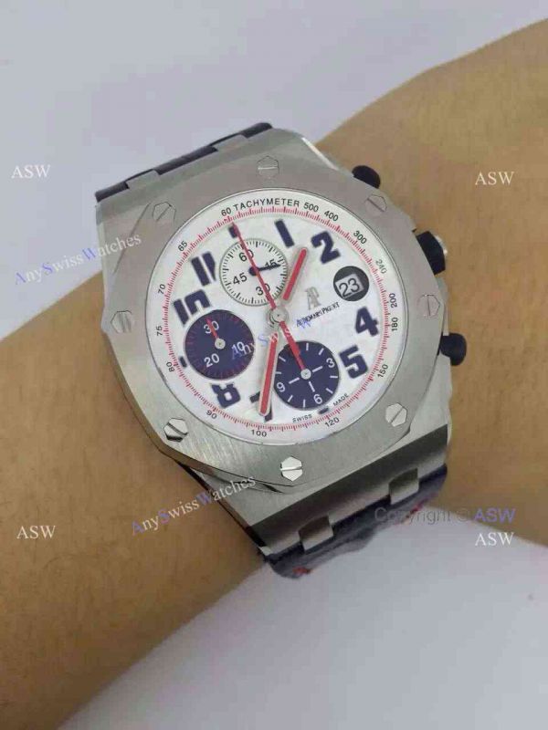 Swiss Audemars Piguet White &038; Blue Chronograph Black Leather Watch Swiss Audemars Piguet White &038; Blue Chronograph Black Leather Watch