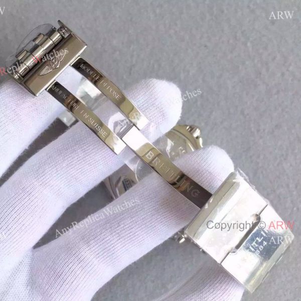 Replica Breitling Chronomat B01 SS Silver Dial Chronograph Watch Replica Breitling Chronomat B01 SS Silver Dial Chronograph Watch