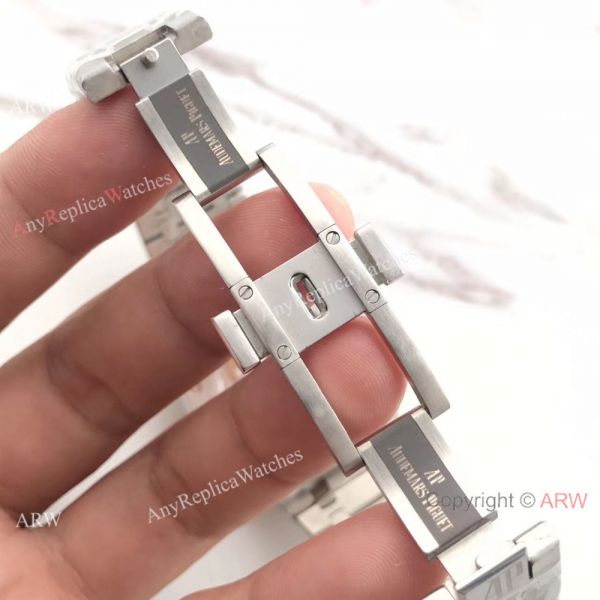Replica Audemars Piguet Royal Oak Stainless Steel Watch 39mm Black Dial Replica Audemars Piguet Royal Oak Stainless Steel Watch 39mm Black Dial