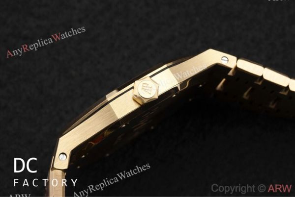 Best Copy Audemars Piguet Royal Oak Jumbo Extra Thin Watch Gold Case Best Copy Audemars Piguet Royal Oak Jumbo Extra Thin Watch Gold Case