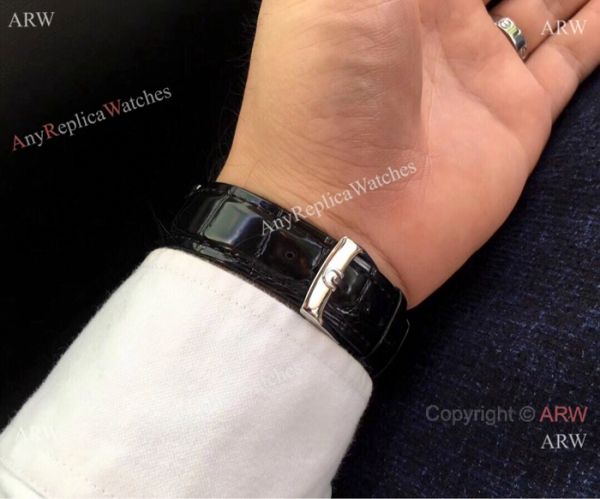 New Replica Omega Day Date Stainless Steel Silver Watch Automatic Movement New Replica Omega Day Date Stainless Steel Silver Watch Automatic Movement