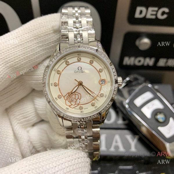 Omega Water Resistant Two Tone Rose Gold watches 33mm Ladies Omega Water Resistant Two Tone Rose Gold watches 33mm Ladies