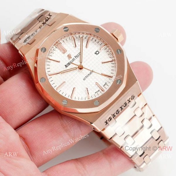 Swiss Grade Audemars Piguet Royal Oak Replica Watch Rose Gold Swiss Grade Audemars Piguet Royal Oak Replica Watch Rose Gold