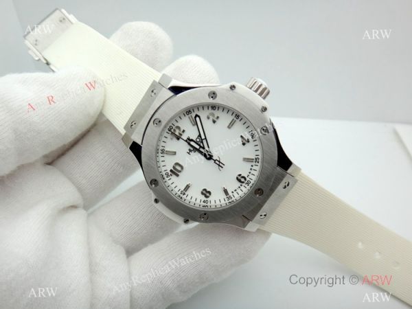 Hublot Big Bang Quartz Replica Watch SS White Dial 38mm Hublot Big Bang Quartz Replica Watch SS White Dial 38mm