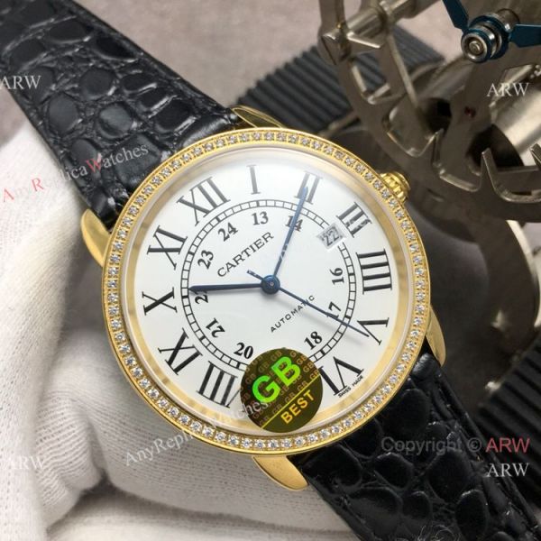 (GB)Swiss Replica Cartier Ronde Solo De Watch Gold Case Diamond Bezel (GB)Swiss Replica Cartier Ronde Solo De Watch Gold Case Diamond Bezel