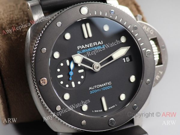 (VS)Panerai Submersible 42MM PAM00683 VS Factory Black Bezel Watch Medium Size (VS)Panerai Submersible 42MM PAM00683 VS Factory Black Bezel Watch Medium Size