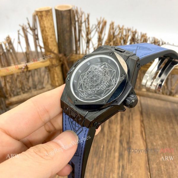 Best Replica Hublot Big Bang Sang Bleu II Watches Blacksteel Blue Gummy Strap Best Replica Hublot Big Bang Sang Bleu II Watches Blacksteel Blue Gummy Strap