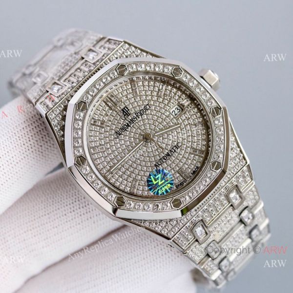 Best 41mm Silver Audemars Piguet Royal Oak Iced Out Replica Watches AP 15400 Best 41mm Silver Audemars Piguet Royal Oak Iced Out Replica Watches AP 15400