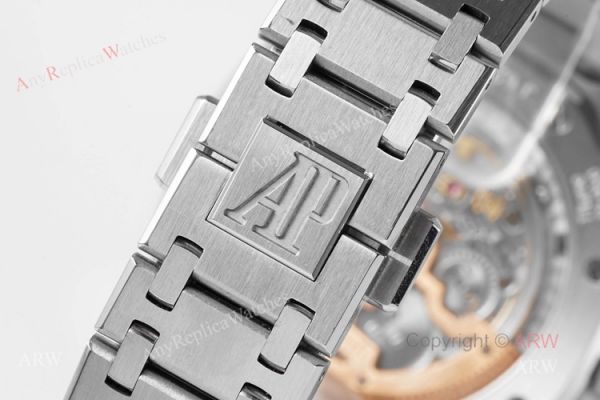 Swiss Replica Audemars Piguet Royal Oak 15202 Blue Dial Stainless Steel Watch 39mm Swiss Replica Audemars Piguet Royal Oak 15202 Blue Dial Stainless Steel Watch 39mm