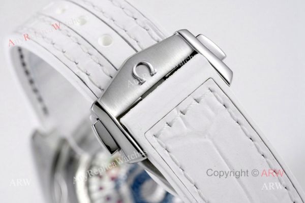 New VS Factory Omega Seamaster Planet Ocean 600m White Ceramic White Rubber Strap TOKYO 2020 Ladies Watch Replica New VS Factory Omega Seamaster Planet Ocean 600m White Ceramic White Rubber Strap TOKYO 2020 Ladies Watch Replica