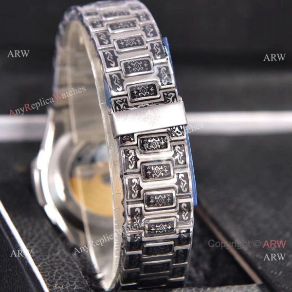 Copy Patek Philippe Nautilus Annual Calendar Watches Silver Dial Engraving Case Copy Patek Philippe Nautilus Annual Calendar Watches Silver Dial Engraving Case