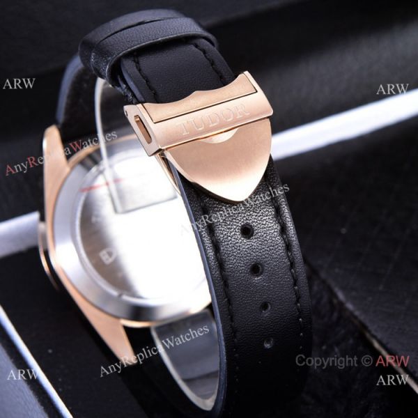 Copy Tudor Heritage Black Bay Watches Rose Gold Black Leather Strap 41mm Copy Tudor Heritage Black Bay Watches Rose Gold Black Leather Strap 41mm