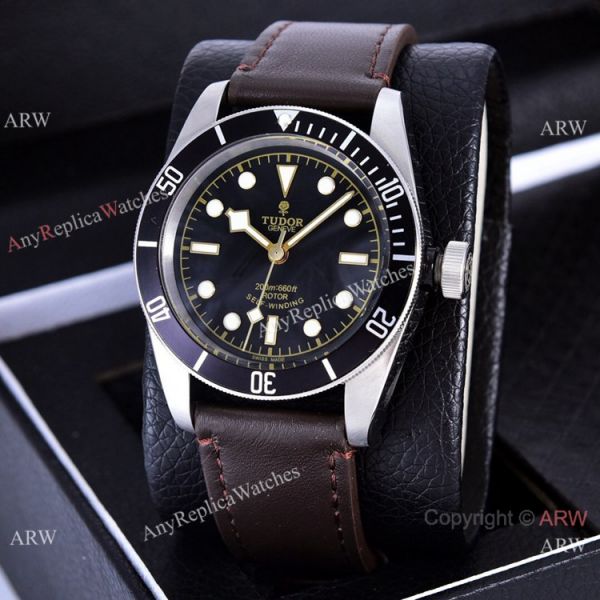 Clone Tudor Heritage Black Bay Automatic Watches Dark Red Bezel Silver Case Clone Tudor Heritage Black Bay Automatic Watches Dark Red Bezel Silver Case