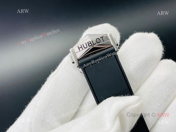 High Quality Replica Hublot Sang Bleu Black Watch 45mm eta7750 Automatic Movement High Quality Replica Hublot Sang Bleu Black Watch 45mm eta7750 Automatic Movement