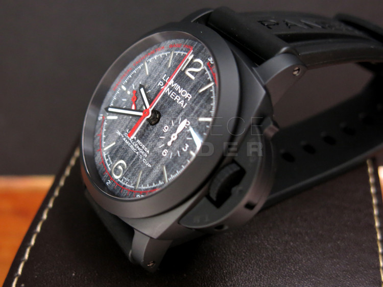 Panerai Luminor PAM1037 Ceramic Self Winding Auto Panerai Luminor PAM1037 Ceramic Self Winding Auto
