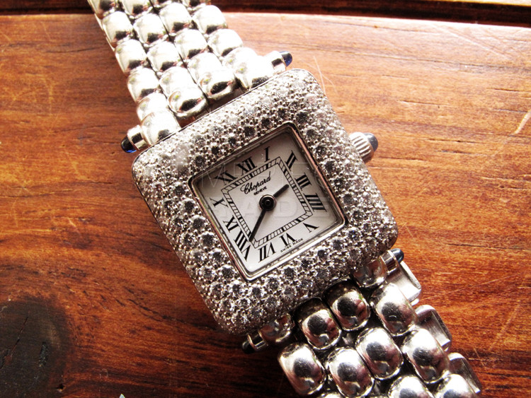 Chopard Classic 10/6115-23 18k White Gold Quartz Chopard Classic 10/6115-23 18k White Gold Quartz