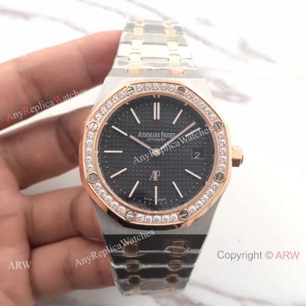 New Audemars Piguet Royal Oak Extra Thin 2-Tone Rose Gold White Watch 39mm New Audemars Piguet Royal Oak Extra Thin 2-Tone Rose Gold White Watch 39mm