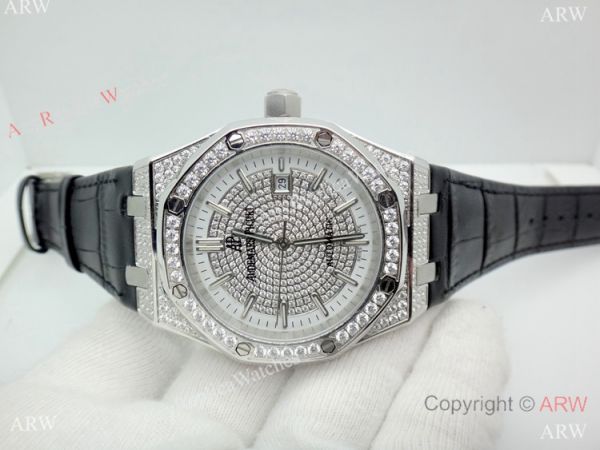 2019 Replica Audemars Piguet Royal Oak 44MM Watch SS Diamond Dial 2019 Replica Audemars Piguet Royal Oak 44MM Watch SS Diamond Dial