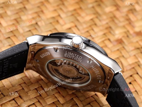 Copy Hublot Classic Fusion Men Watch Black Plated Silver Dial Copy Hublot Classic Fusion Men Watch Black Plated Silver Dial