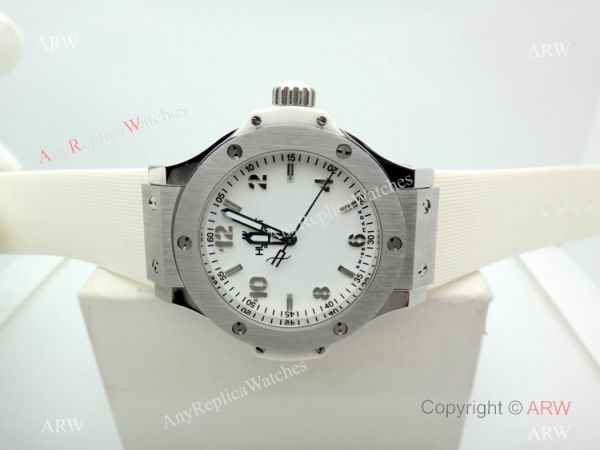 Hublot Big Bang Quartz Replica Watch SS White Dial 38mm Hublot Big Bang Quartz Replica Watch SS White Dial 38mm